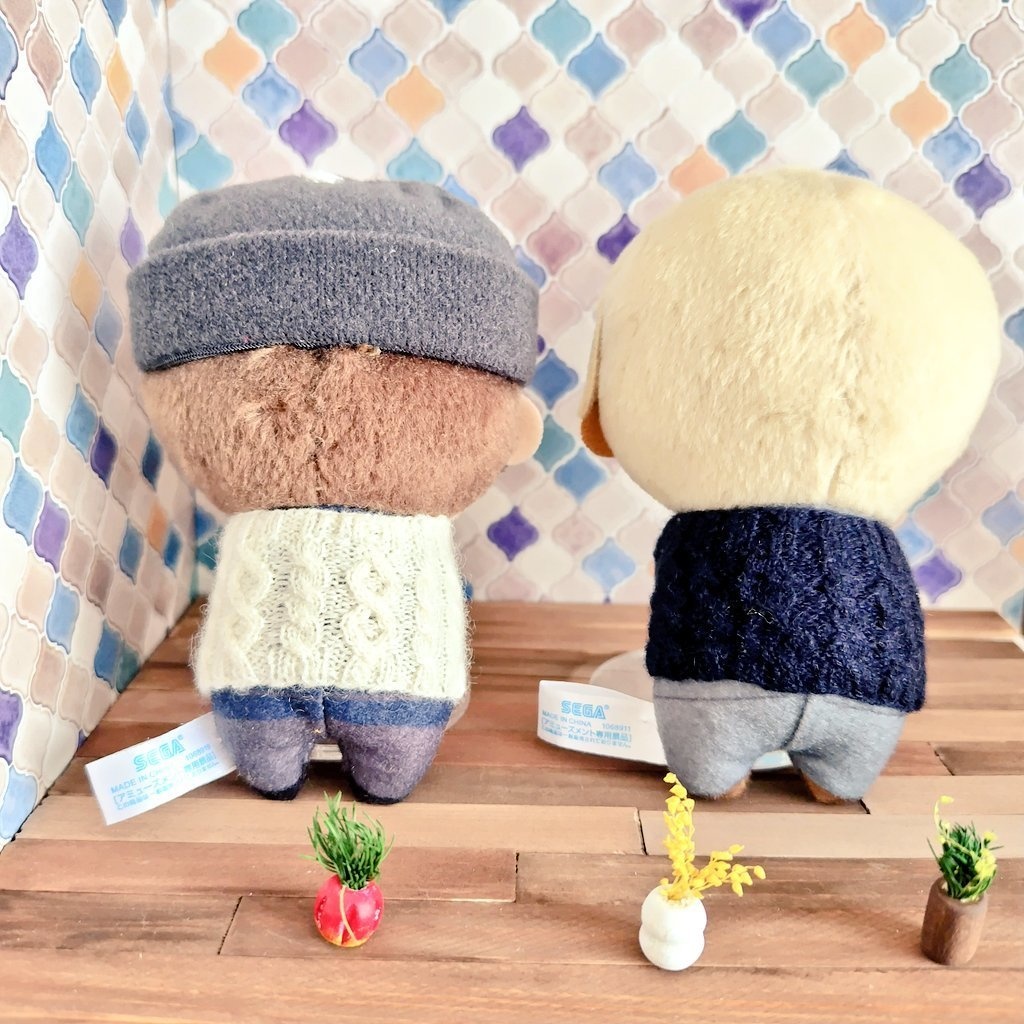 ぴょこセーター