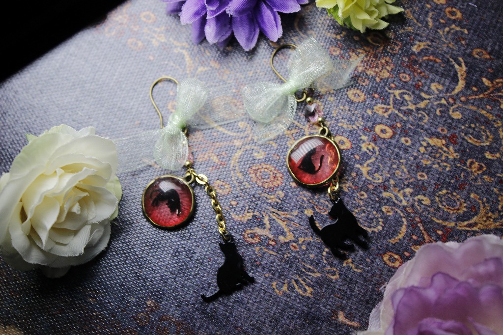 Collar×Maliceイメージピアス