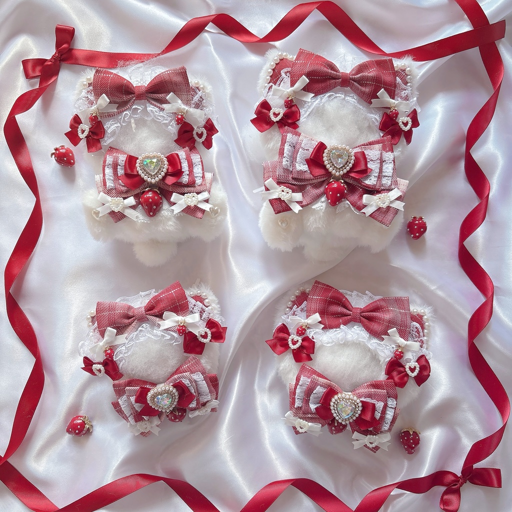 【ぬい服】red strawberry