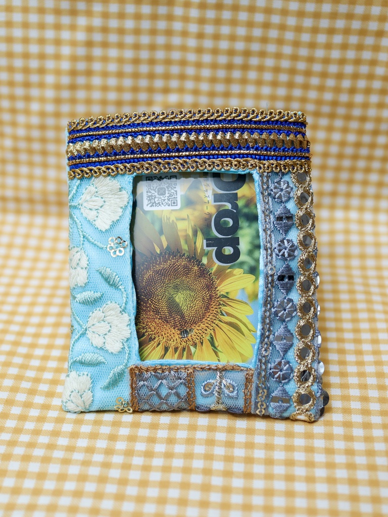 刺繍リボンのトレカケース