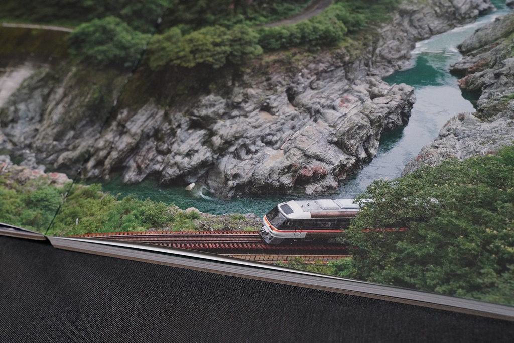 高山流水・キハ85系特急気動車「ワイドビューひだ」メモリアル写真集