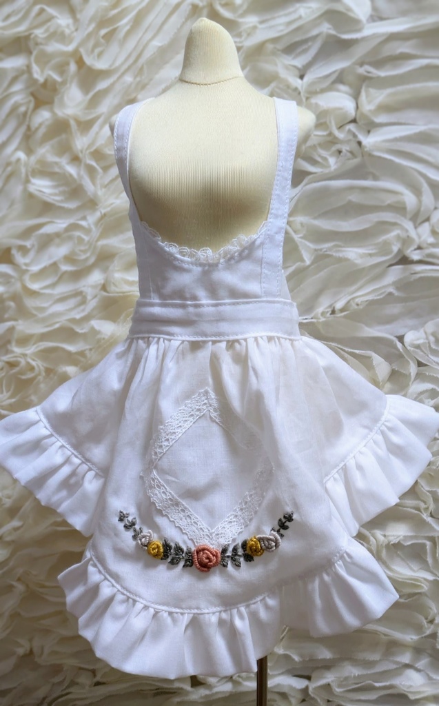 1/3サイズ 秋晴れのエプロンワンピース