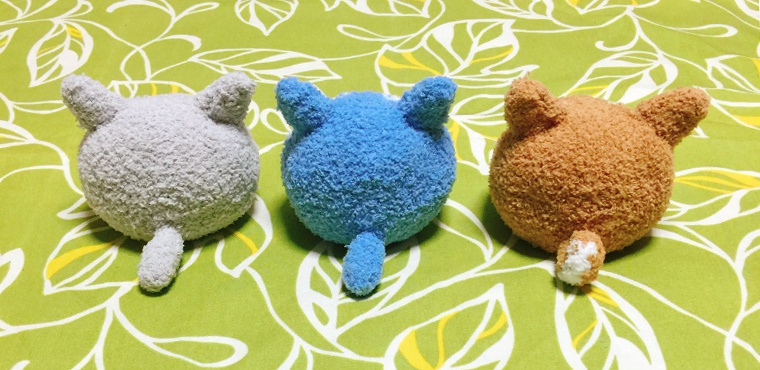 モコモコ着ぐるみ オオカミと柴犬