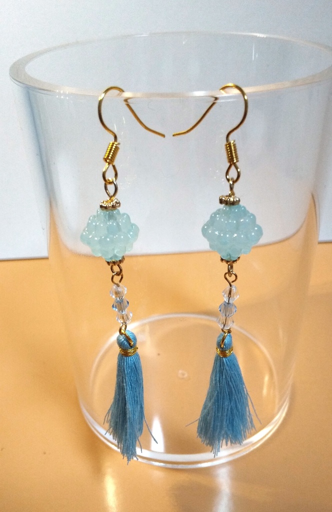 金平糖とタッセルのピアス