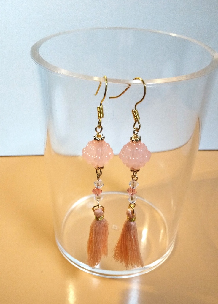 金平糖とタッセルのピアス