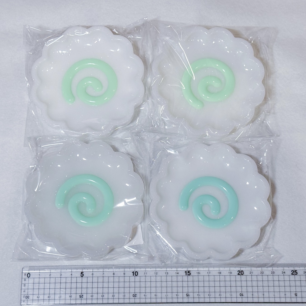 えりぶりイメージカラーなるとトレー