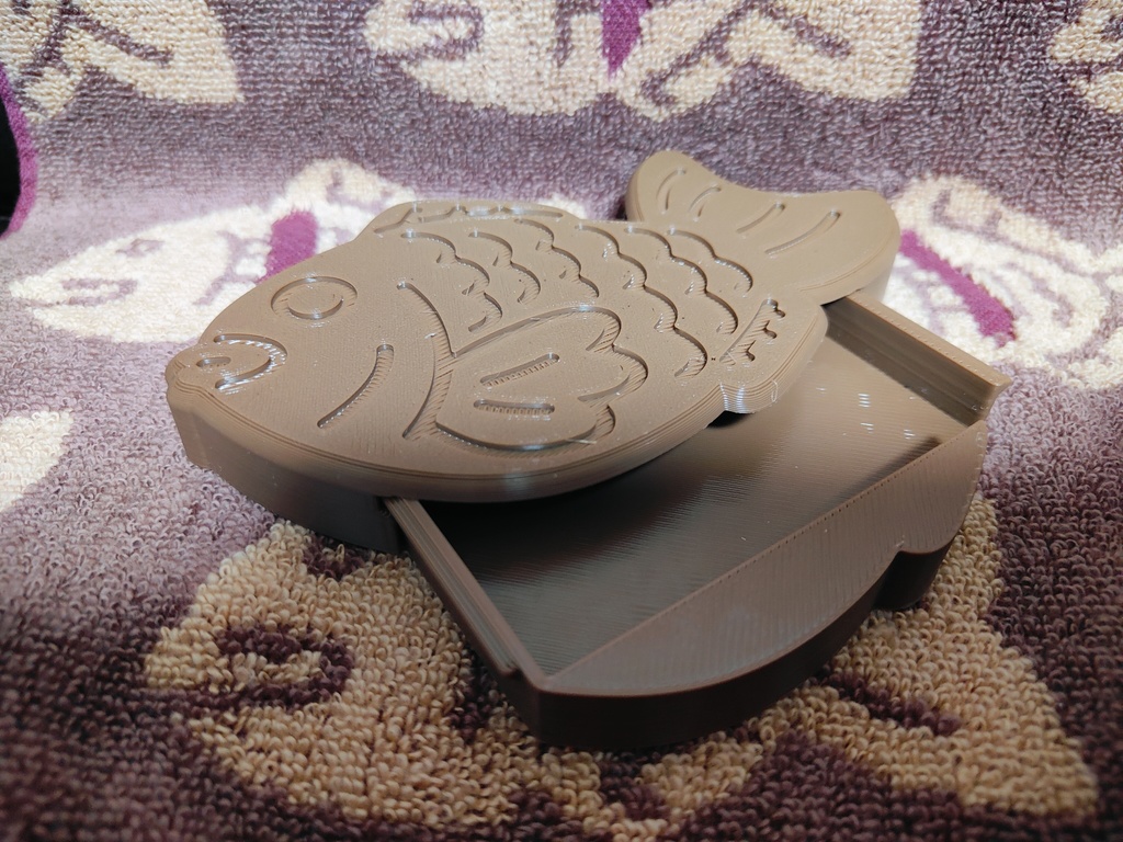 賞味期限なし! 焼きたての様な!! 心を掴む!りったい焼きケース