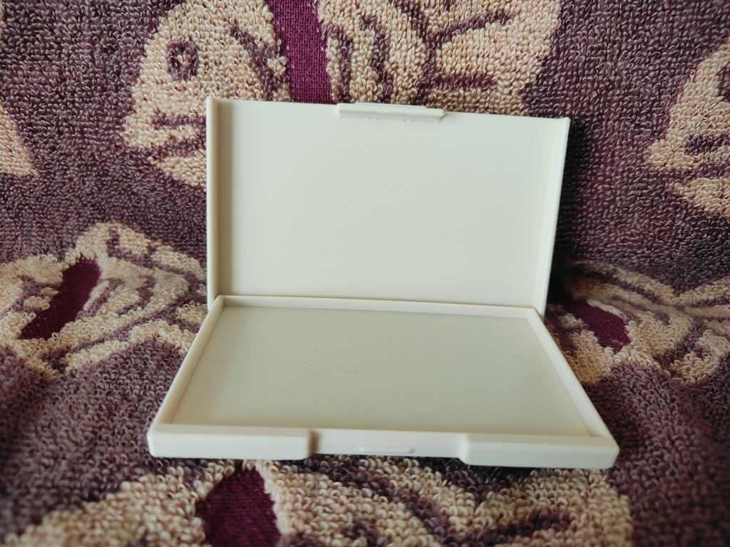 凹凸がキュートなたい焼きカードケース