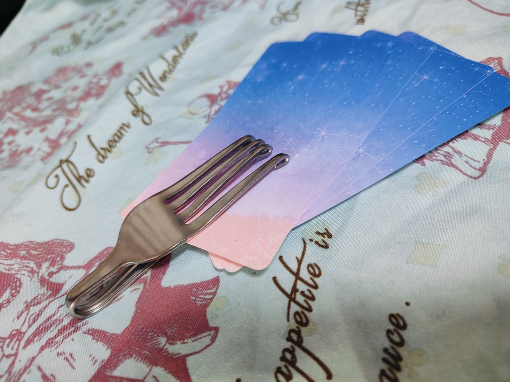 スタイリッシュな💫リメイクフォークマネークリップ