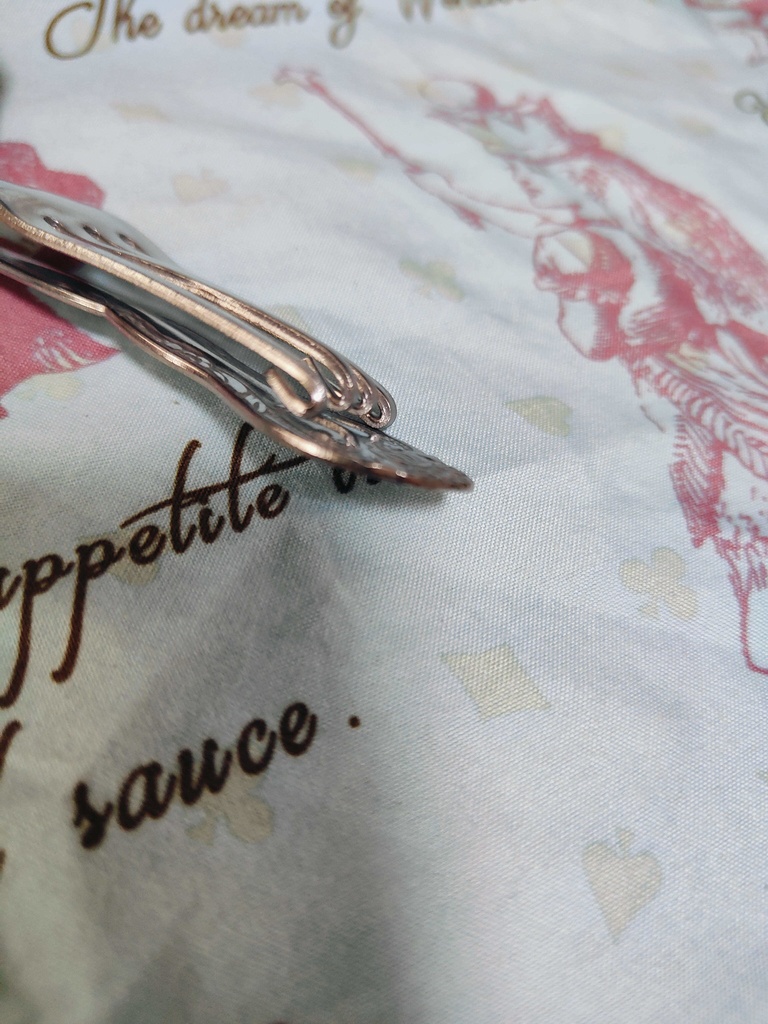 スタイリッシュな💫リメイクフォークマネークリップ