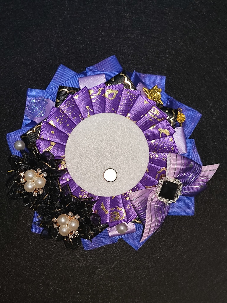 【送料込み】痛ロゼット 豪華 ハンドメイド