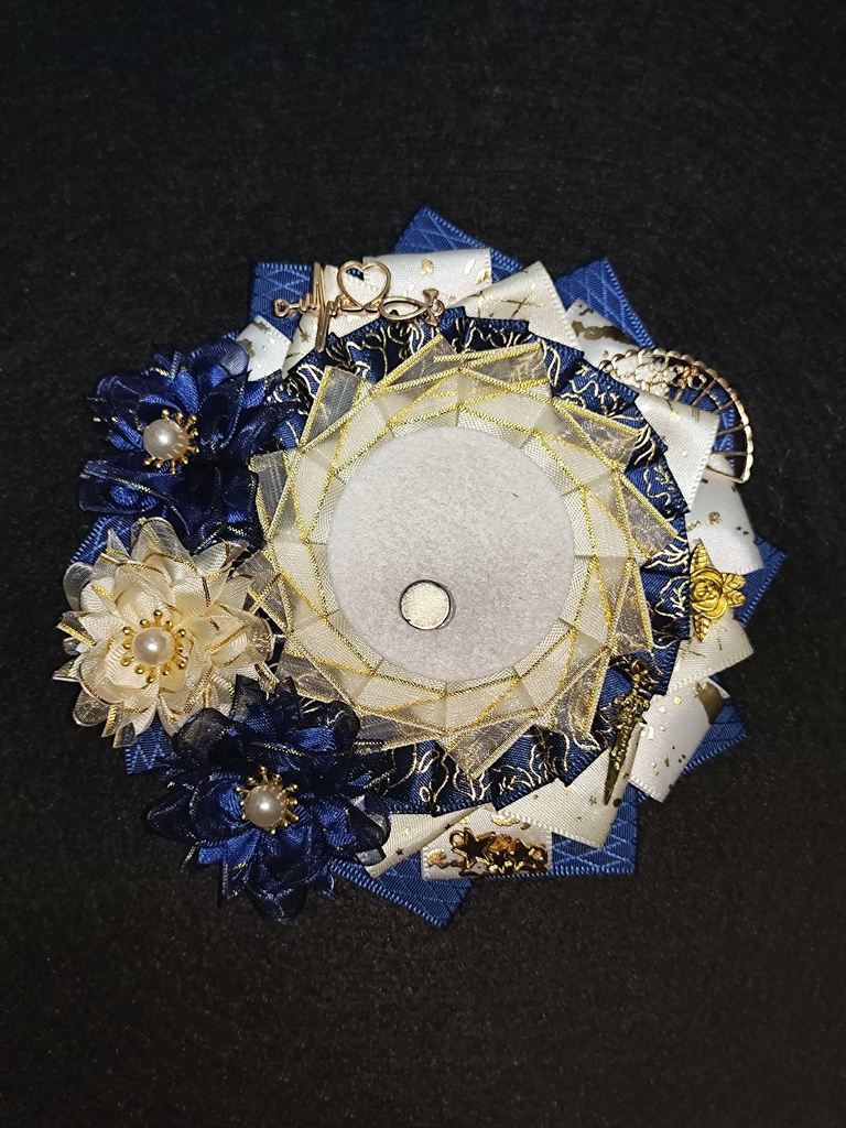 送料込み】痛ロゼット 豪華 ハンドメイド - Iris Aurora - BOOTH