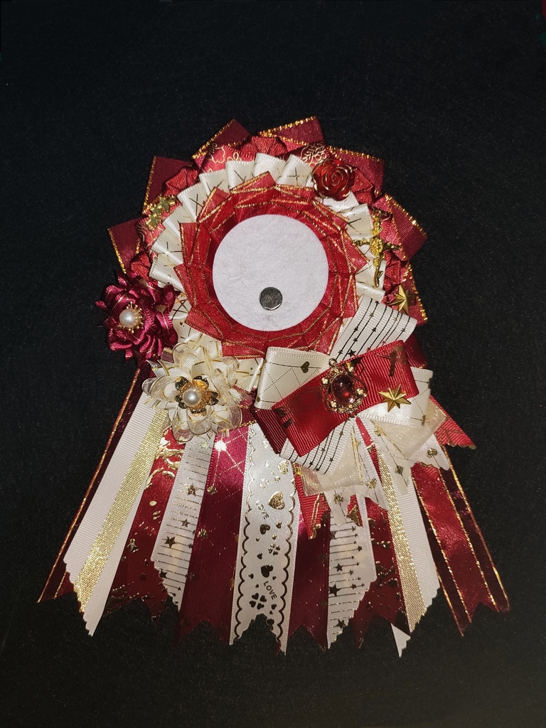 【送料込み】痛ロゼット 豪華 ハンドメイド