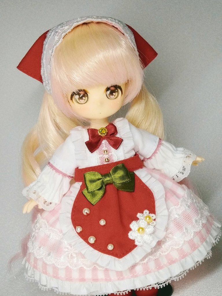 【受注商品】ストロベリーキッチンエプロンドレス