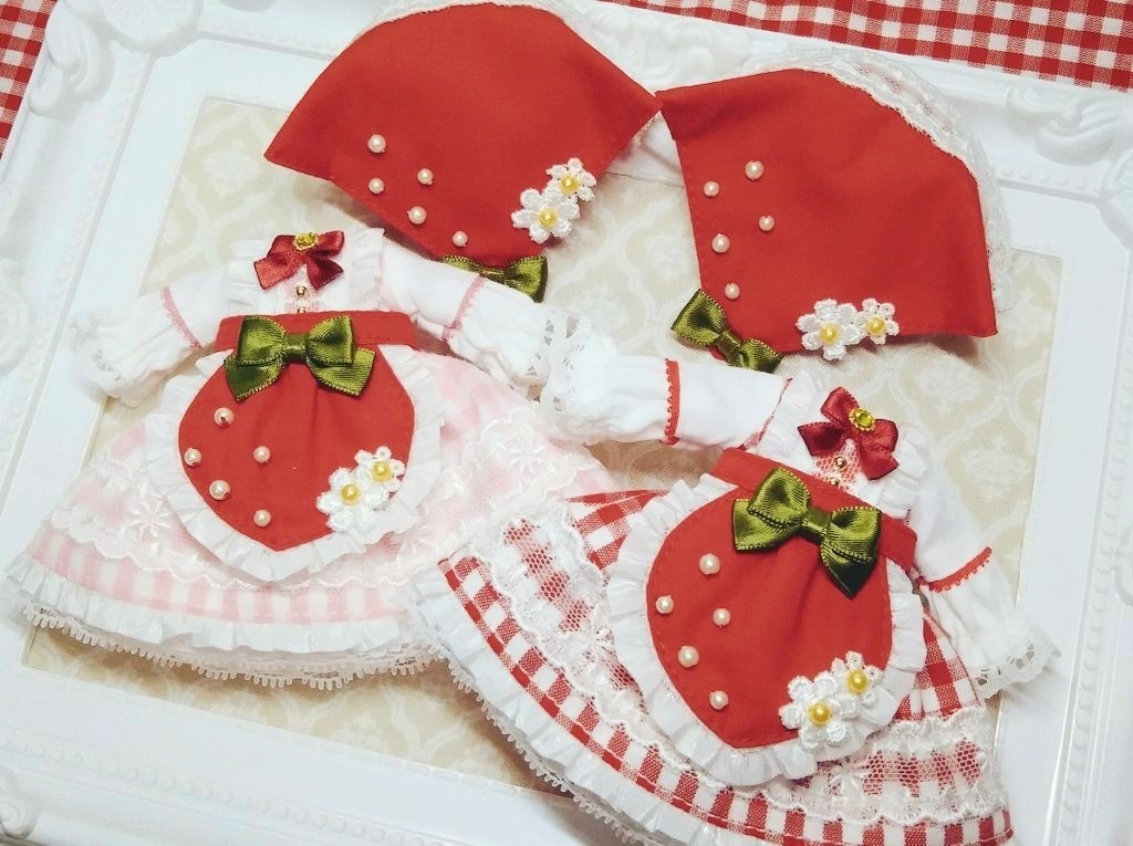 【受注商品】ストロベリーキッチンエプロンドレス