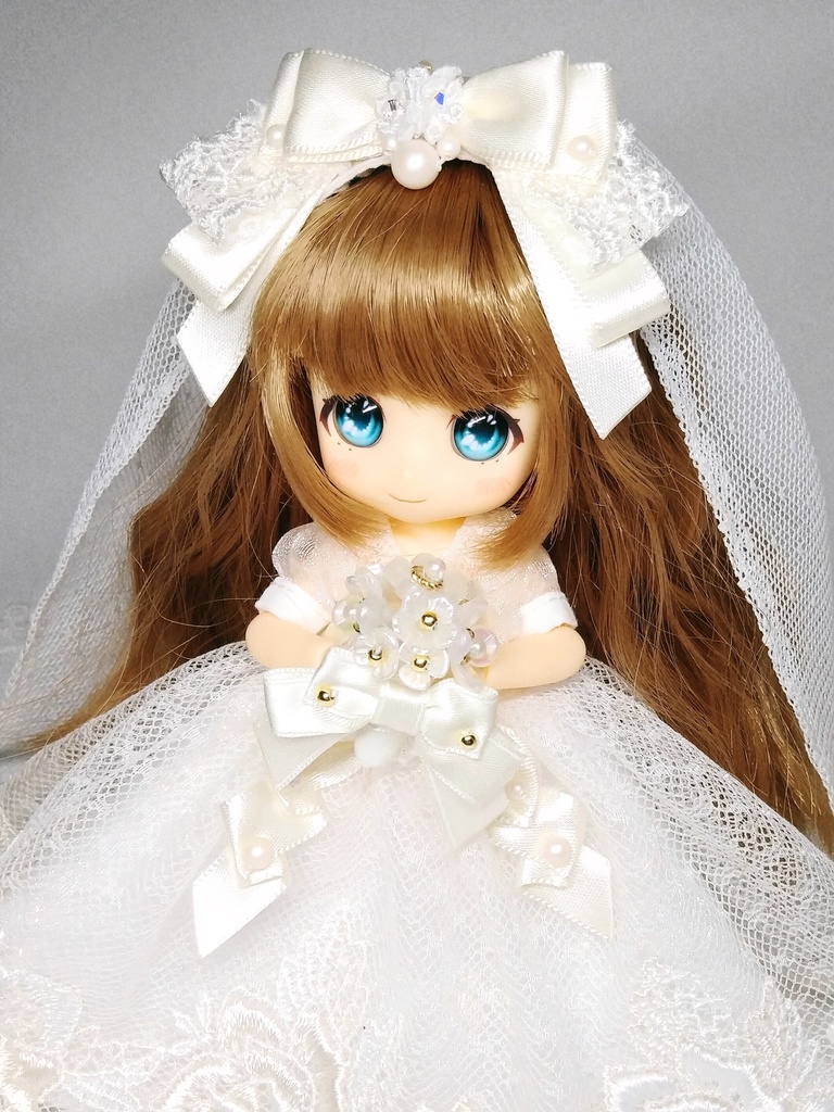 【即納商品】白薔薇の約束ウェディングドレス