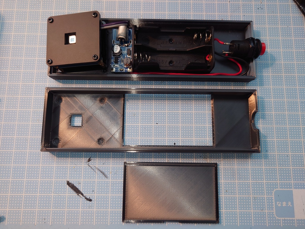 【無料DL】Amazon等で売っている簡易サーモグラフィ用 ケースのSTLデータ