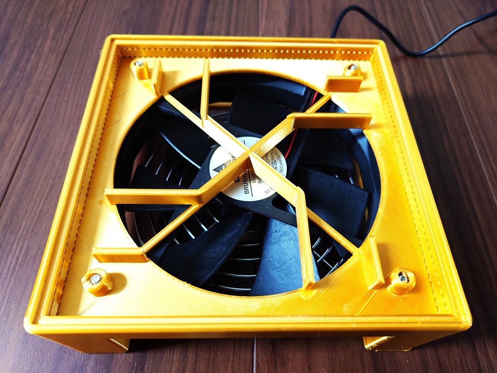 麦茶を煮出したやかん等の「粗熱取り器」フレームのSTLデータ