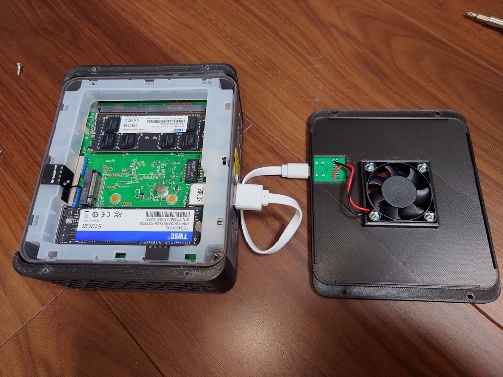 GMKtecミニPC NucBox G3(Plus)用 排気ファン付きフィルターケース のSTLデータ