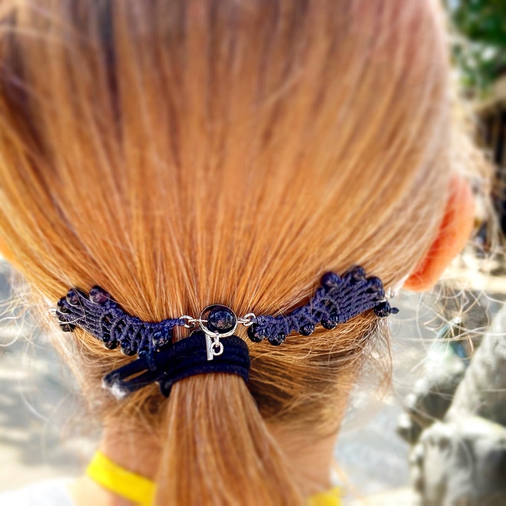 羽根のポニーフック付きマスクバンド