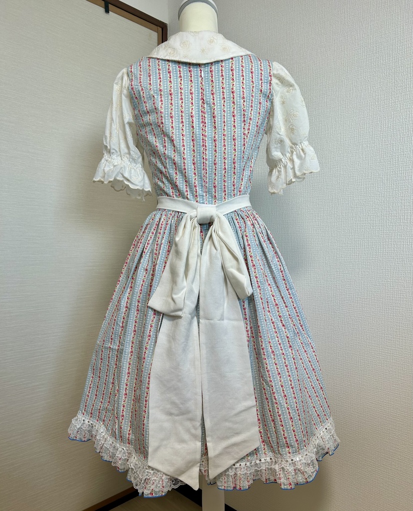 ディアンドル風ロリィタ あお