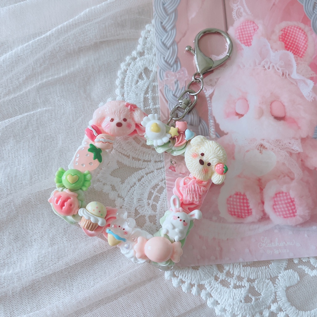 ✧*。わんこのミニフォトキーホルダー✧*。 ホイップデコ