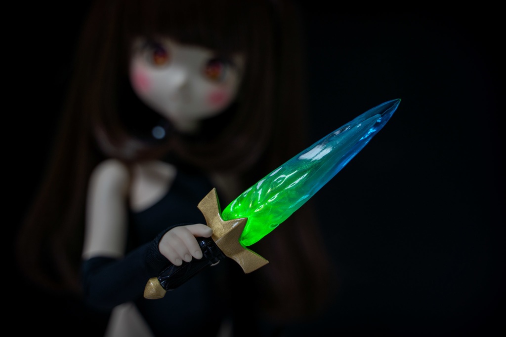 ドール用 水晶の短剣 + フレイムエフェクト