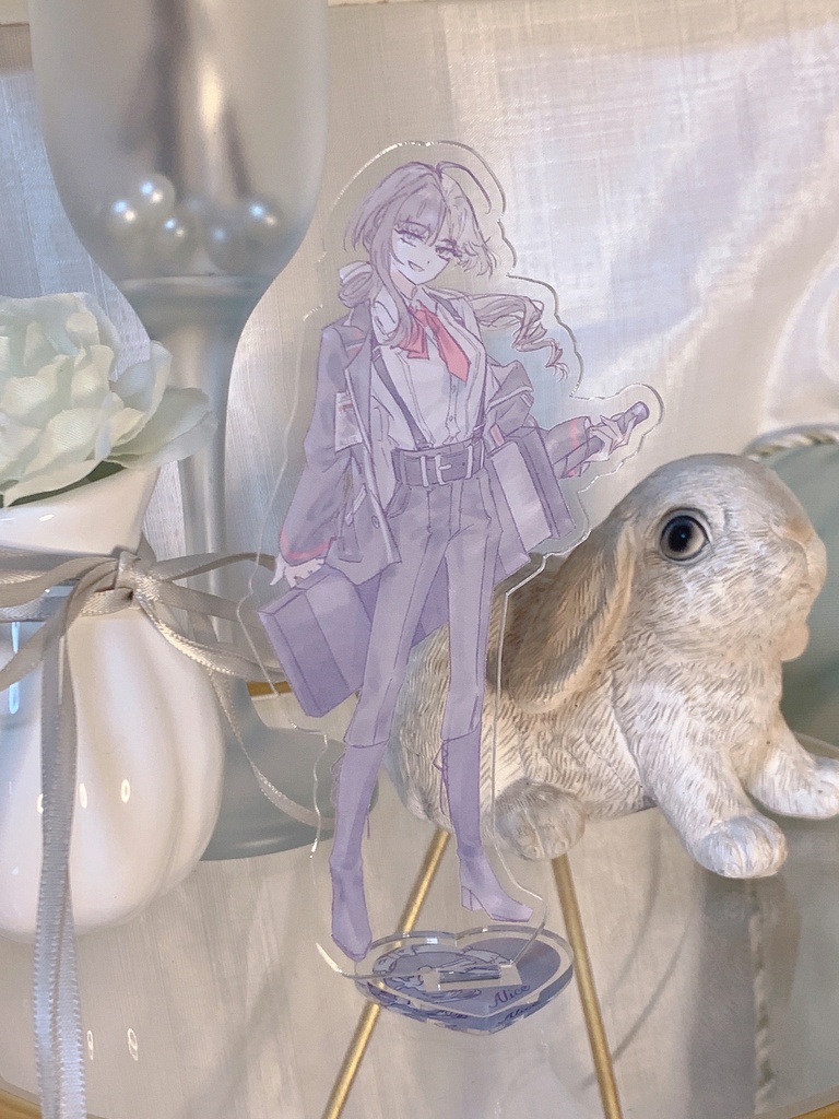 Alice アクリルスタンド