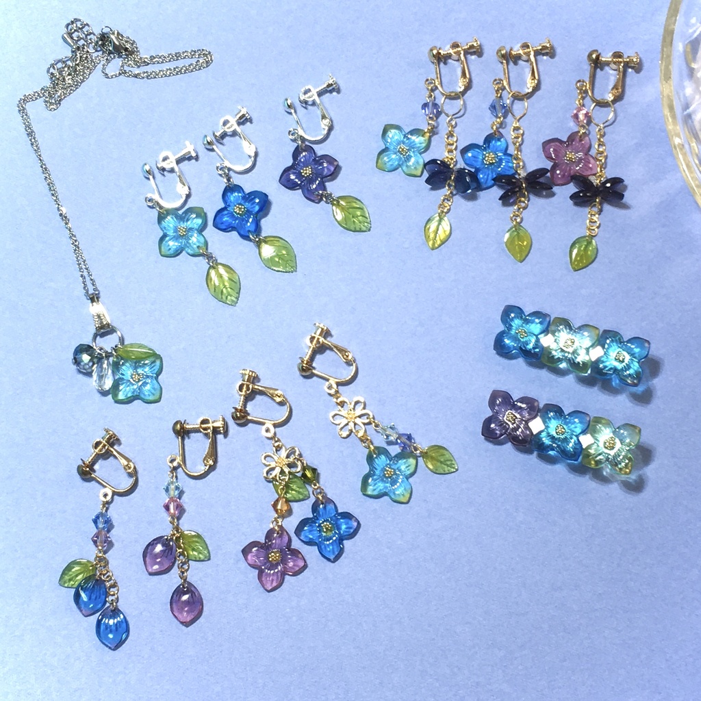紫陽花の2輪涼やかイヤリング・ピアス