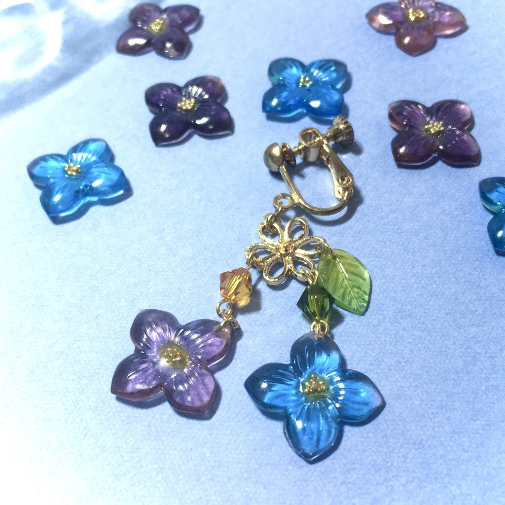 紫陽花の2輪涼やかイヤリング・ピアス