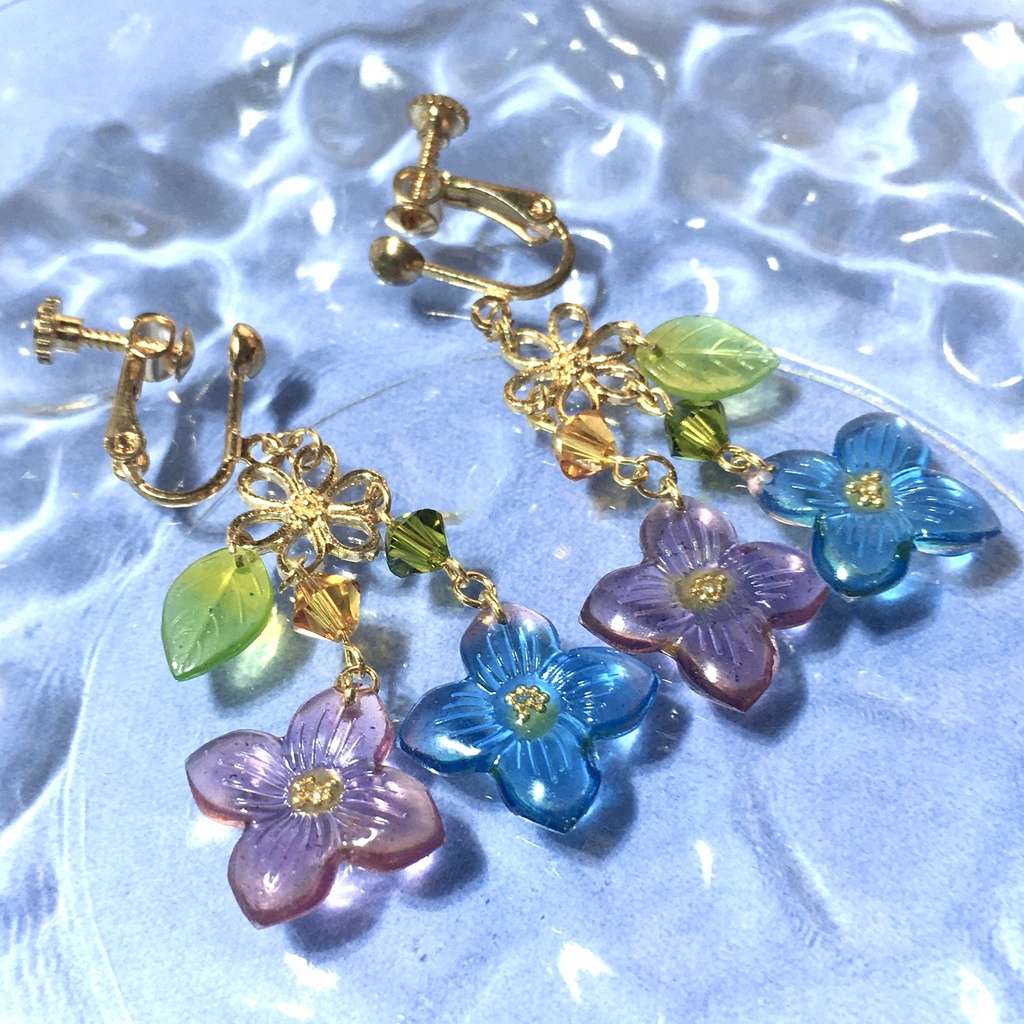 紫陽花の2輪涼やかイヤリング・ピアス