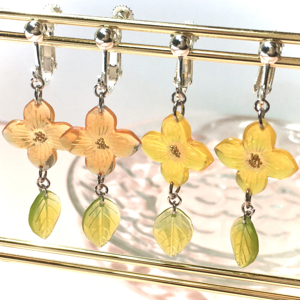 シンプルお花イヤリング・ピアス