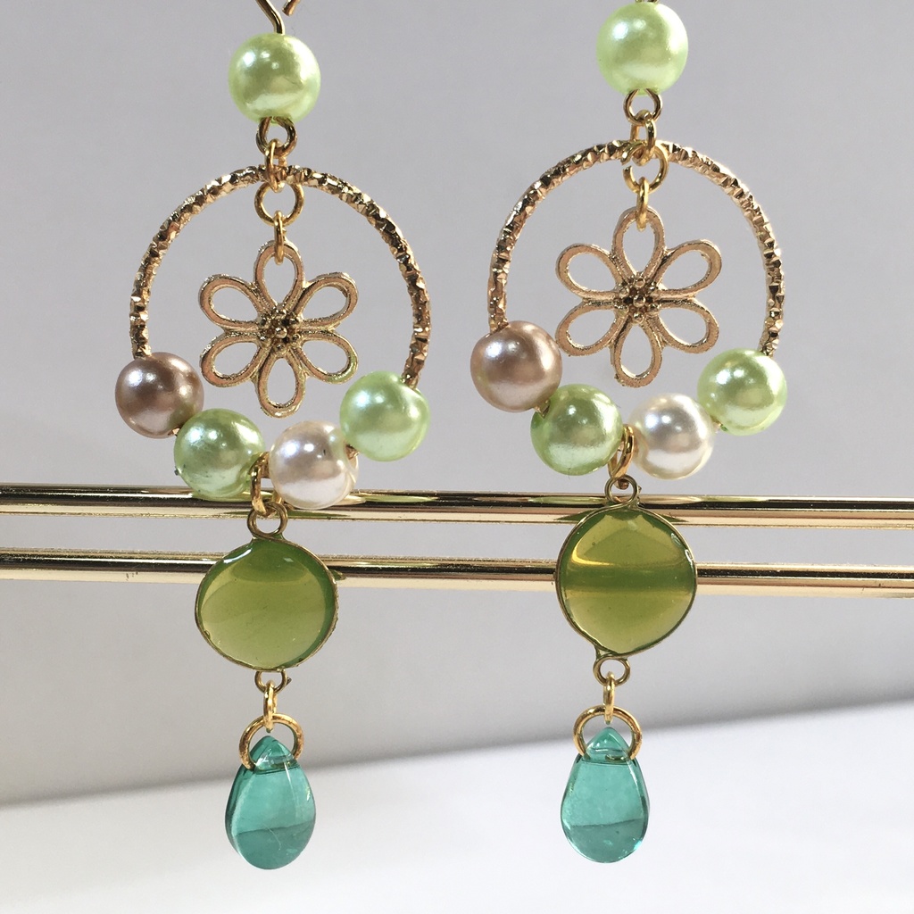 若葉滴る新緑イヤリング・ピアス