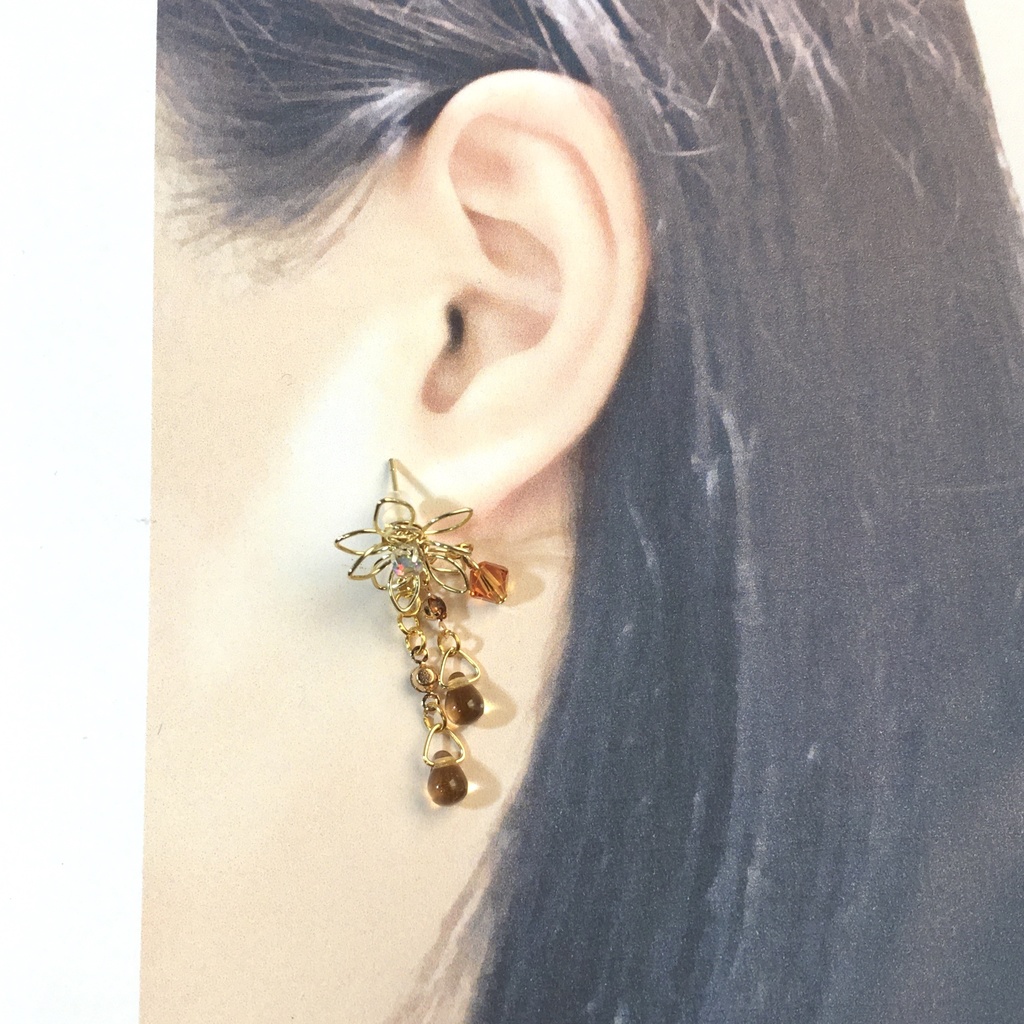 したたるシャンパンゴールド ピアス・イヤリング