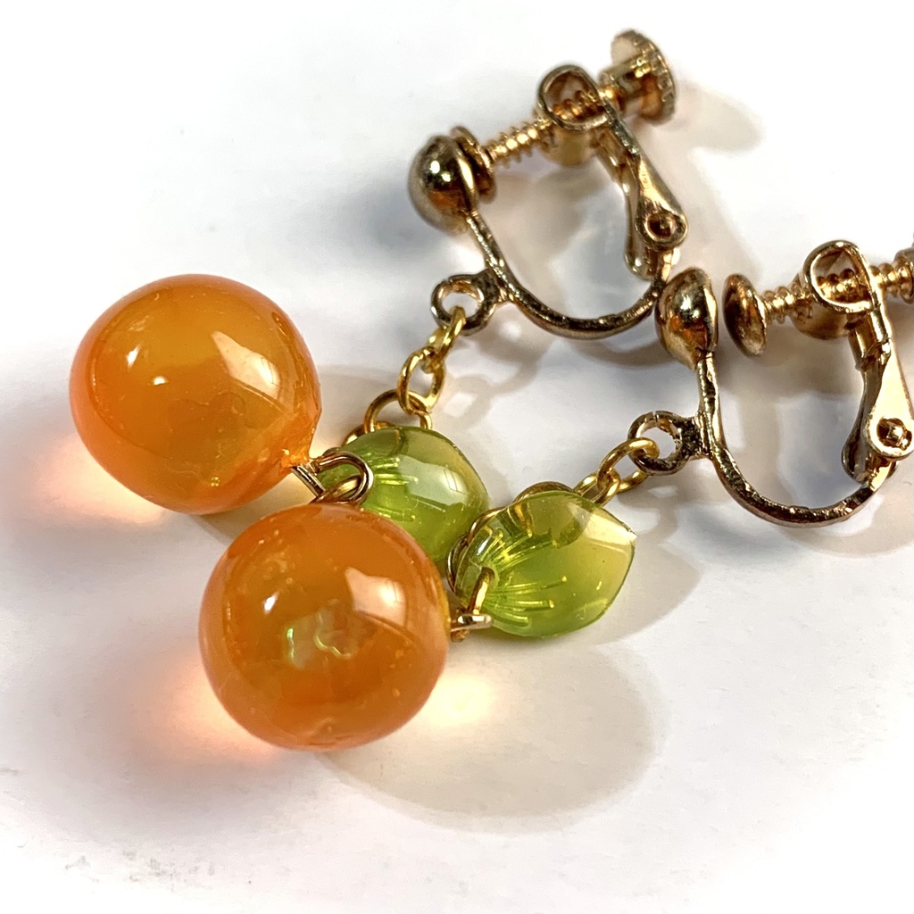 まんまるみかんのイヤリング・ピアス