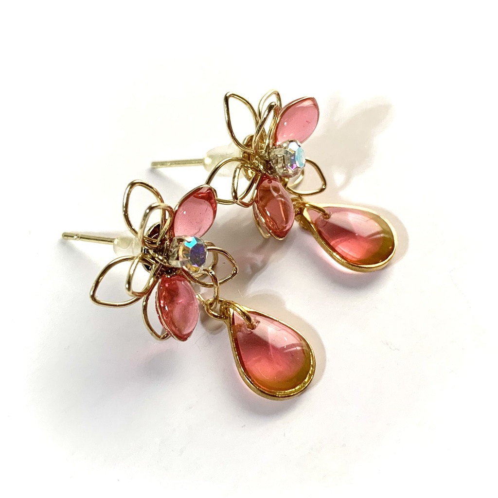 さくら色フラワーイヤリング・ピアス