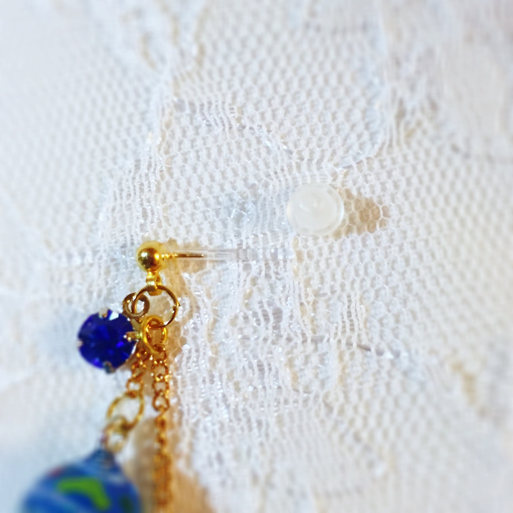 【おそ松さん】ヨーヨー風船風ピアス(カラ松)