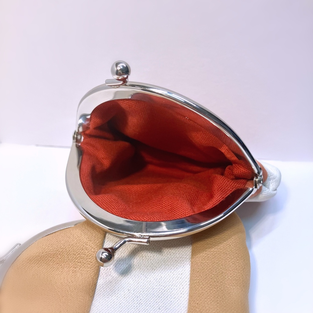 大ガエルのがま口ポーチ