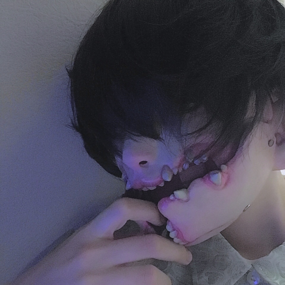 観音開き面 Insect mouth