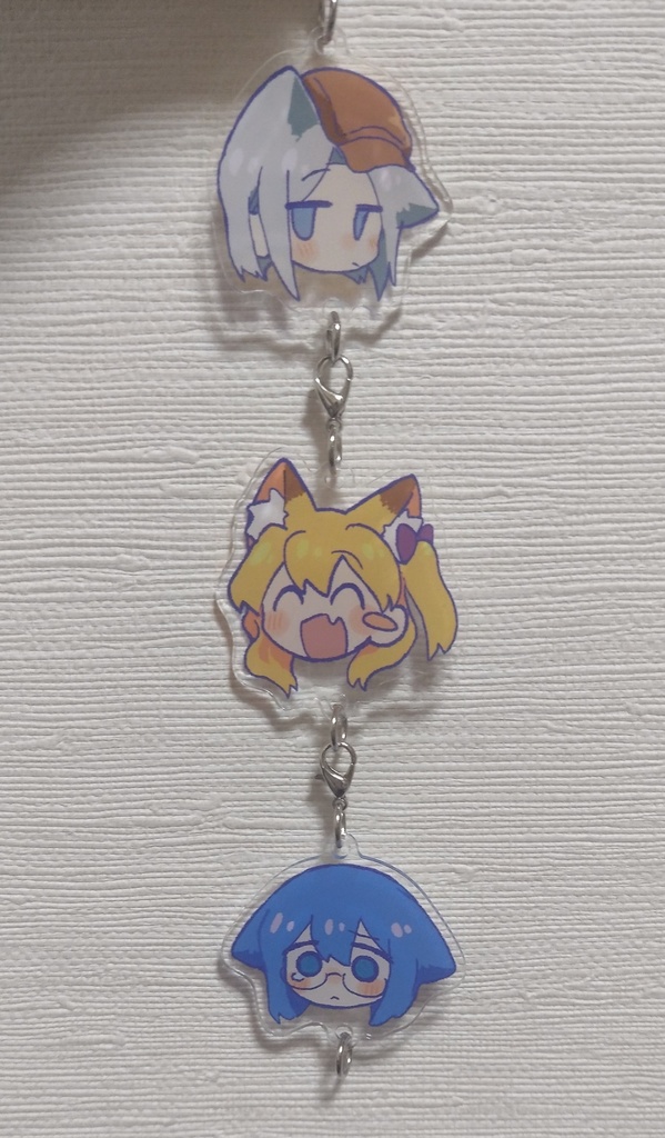 【WTYR】三姉妹アクリルチャームセット