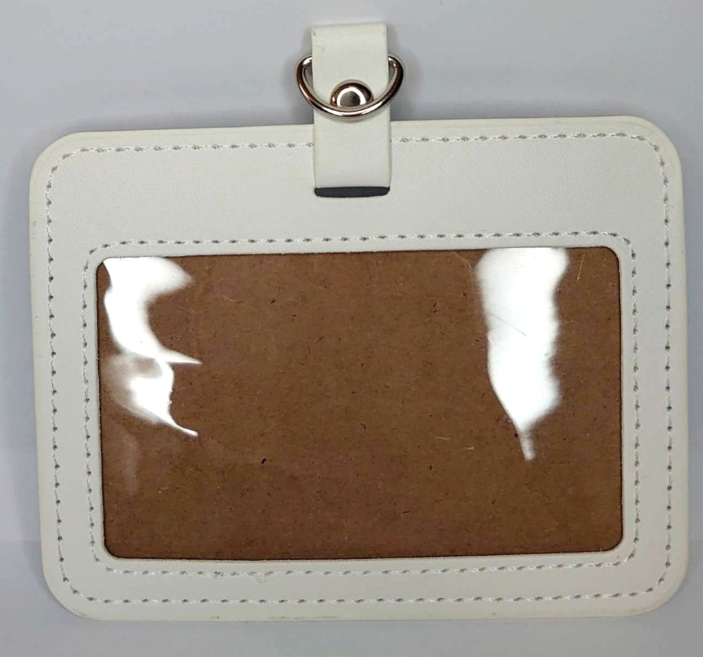 クマノミちゃんのぷくぷくパスケース