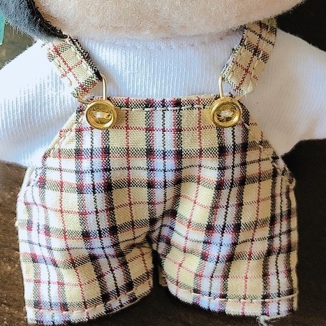 チェックのサロペット(10cmぬい向け/ベージュ)