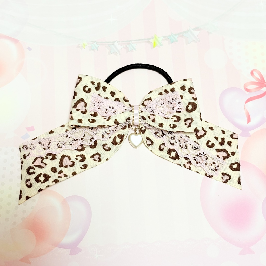 【ハンドメイド品】ヘアゴム　ヒョウ柄　リボン 