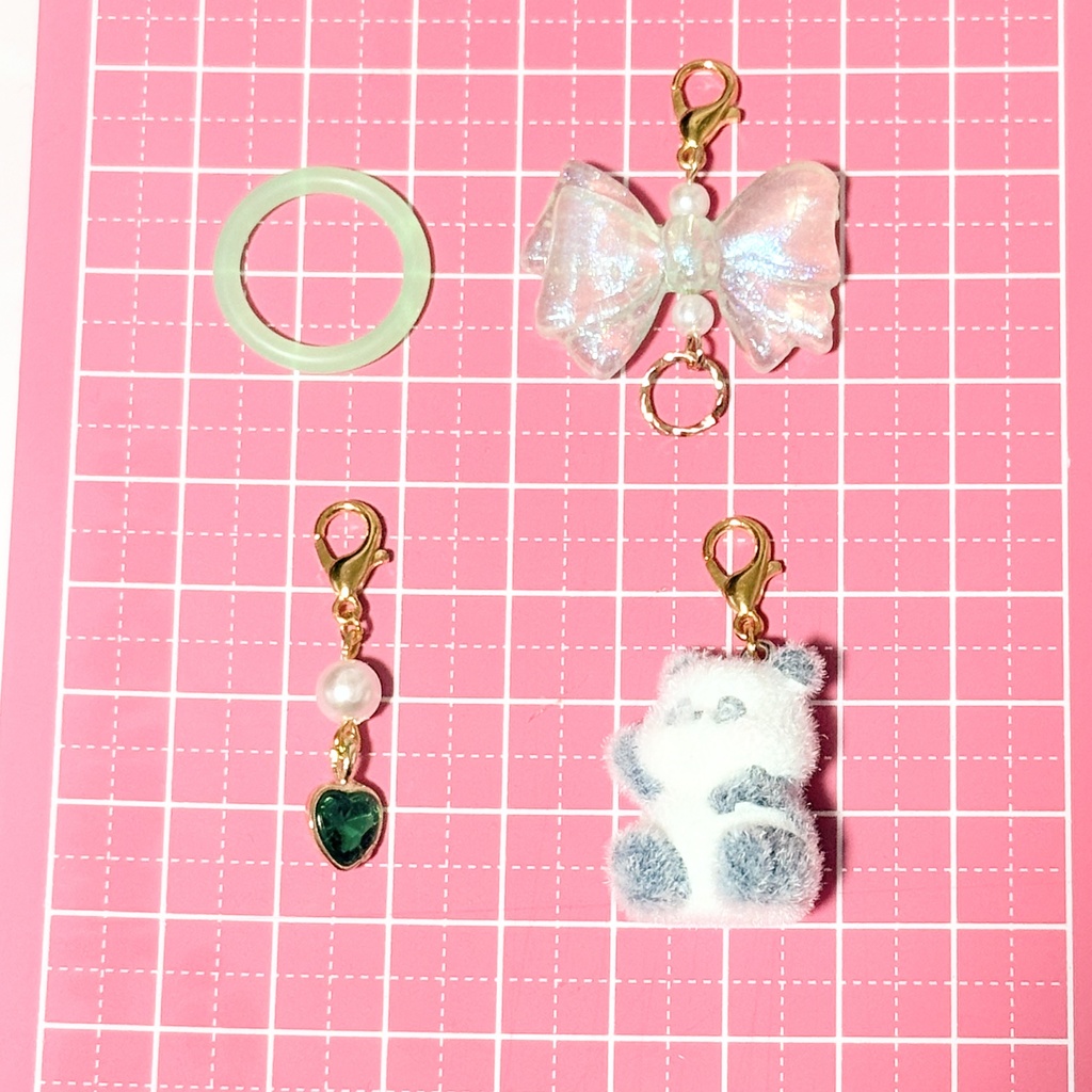 【ハンドメイド品】きゃわ〜!なパンダちゃんのめじるしアクセ