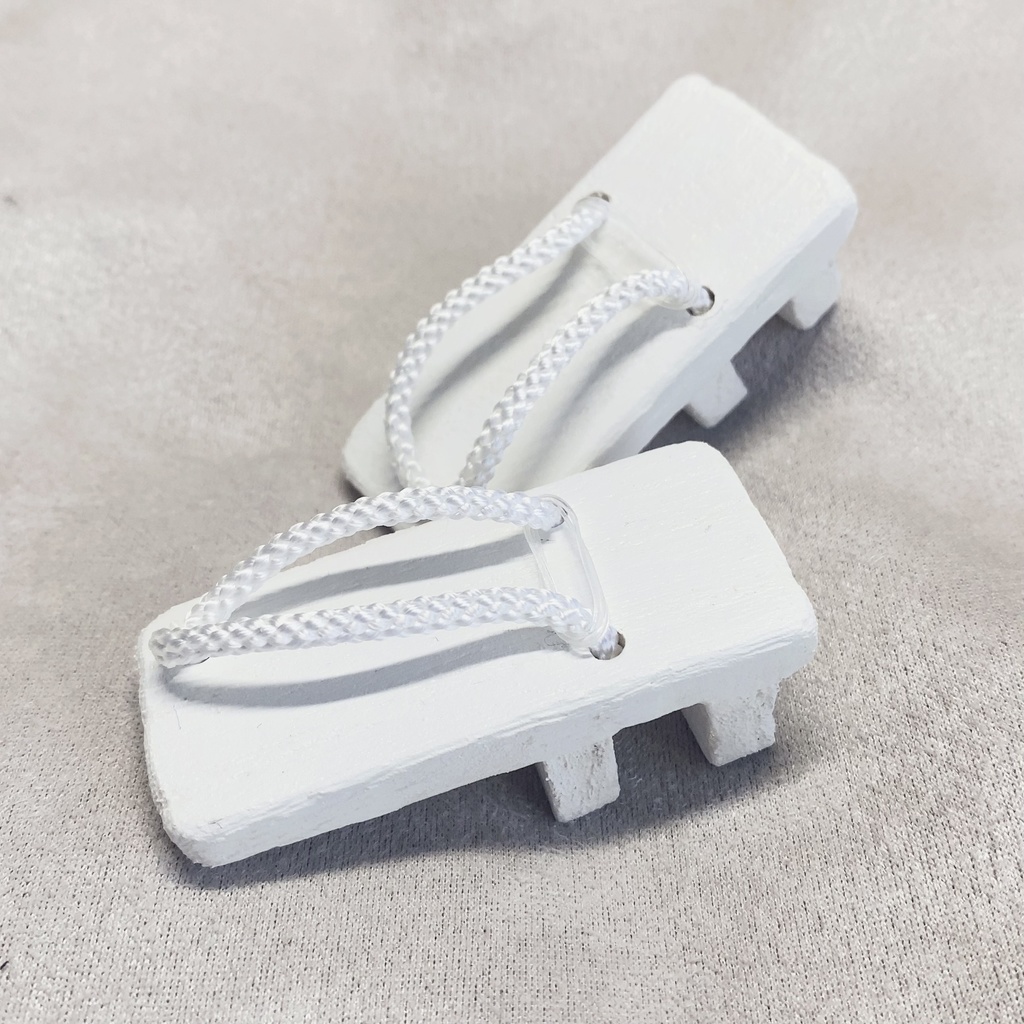 【SDM・MDDサイズ】下駄足じゃなくても履ける下駄(シロ)【ドール用】