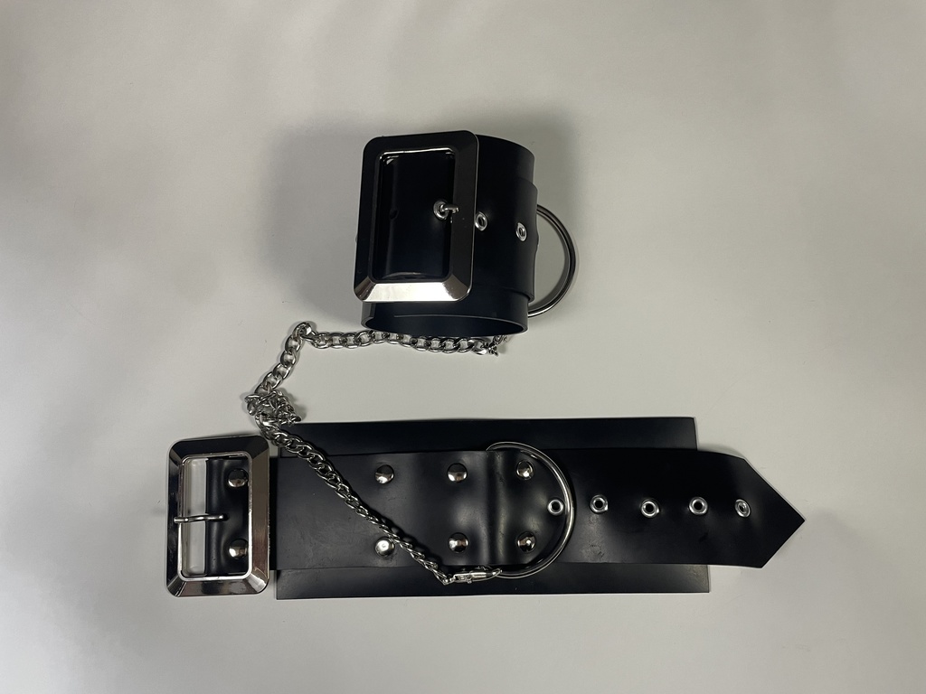 ラバー製ハンドカフ