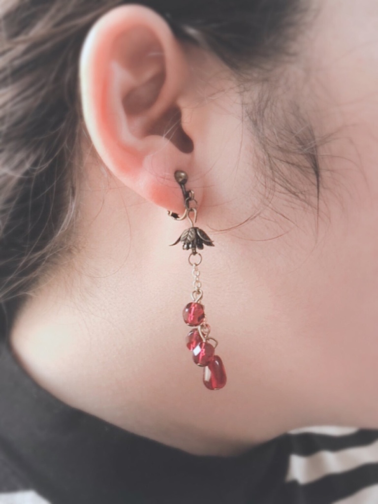 イメージイヤリング:Hades