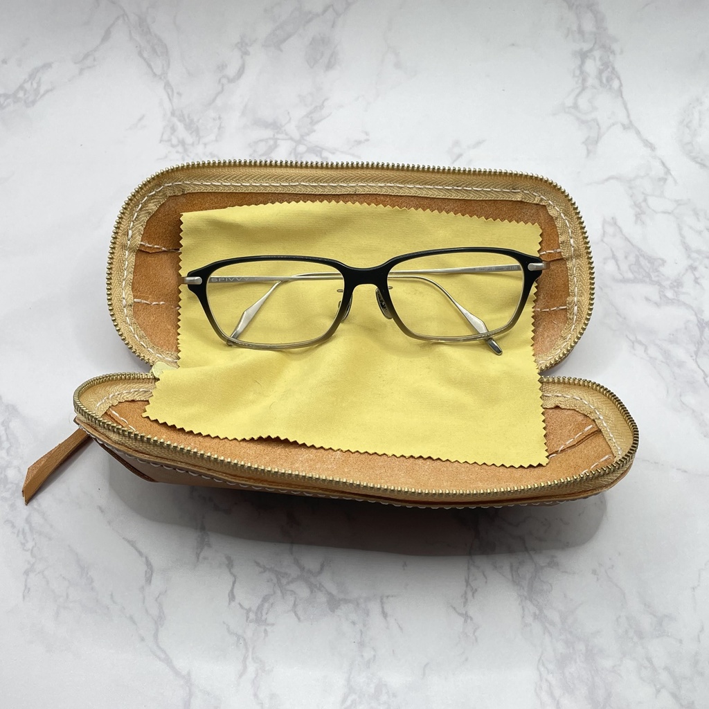 受注生産(5カラー)※キャメル在庫1つは即納可【本革】マルチレザーケース/ペンケースやメガネケースとしても使用可能