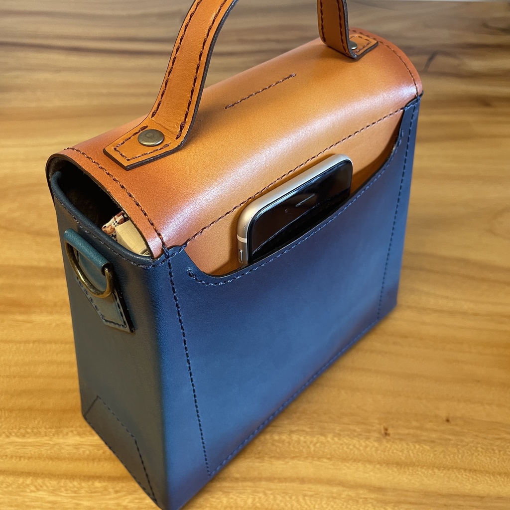 本革のミニハンドバッグ/ショルダーバッグ/バイカラー/セミオーダー・カラーリクエスト可
