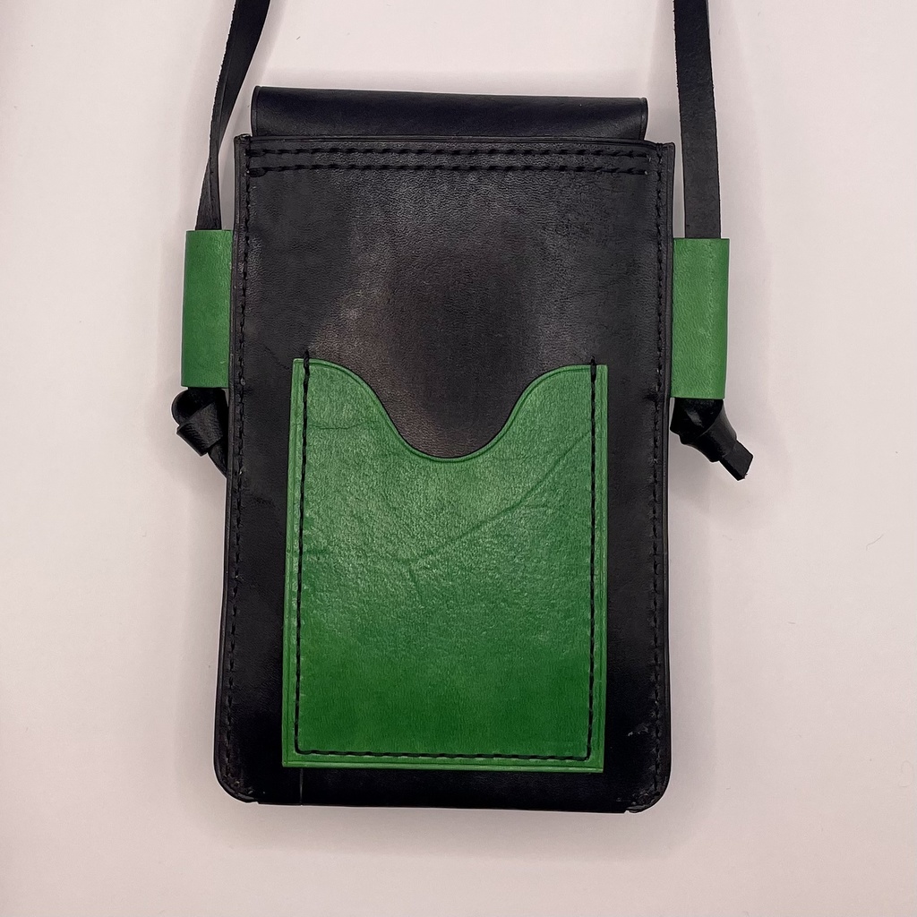 本革のスマホショルダー/スマホポーチ メンズ/レディース カラーオーダー可